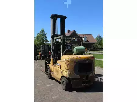 Treibgasstapler 2000  CAT Lift Trucks GC60K (4)