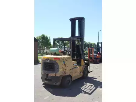 Treibgasstapler 2000  CAT Lift Trucks GC60K (6)