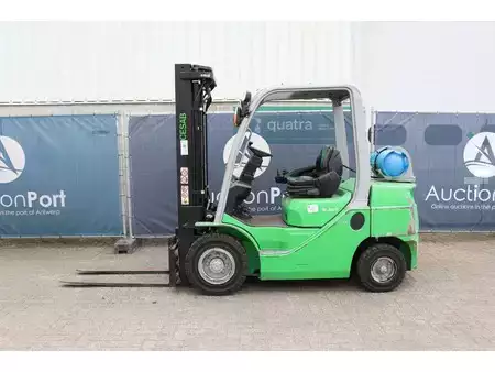 Gas truck 2018  Cesab M325G (2)
