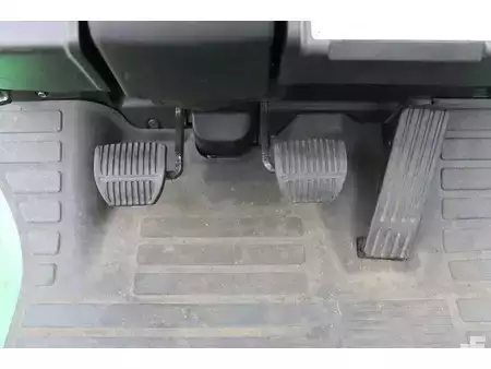 Gas truck 2018  Cesab M325G (23)