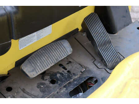 Carrelli elettrici 4 ruote 2018  Hyster J2.0XNT LWB (19)