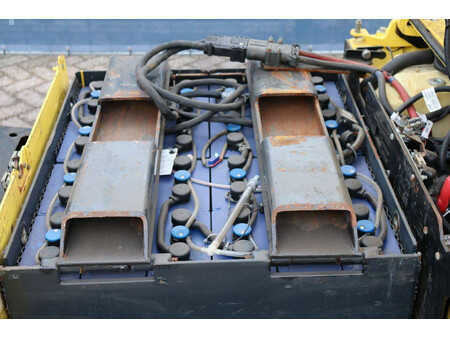 Carrelli elettrici 4 ruote 2018  Hyster J2.0XNT LWB (29)