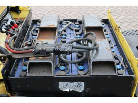 Carrelli elettrici 4 ruote 2018  Hyster J2.0XNT LWB (30)