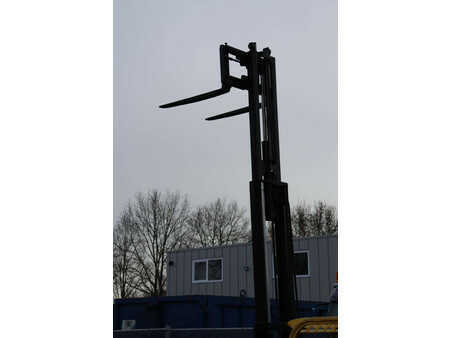 Carrelli elettrici 4 ruote 2018  Hyster J2.0XNT LWB (34)