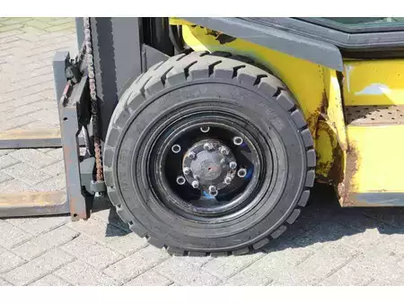 Gas truck 2010  Nissan U1D2A20LQ (14)