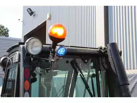 Gas truck 2010  Nissan U1D2A20LQ (17)