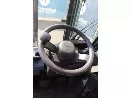 Gas truck 2010  Nissan U1D2A20LQ (25)