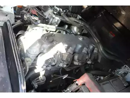 Gas truck 2010  Nissan U1D2A20LQ (33)