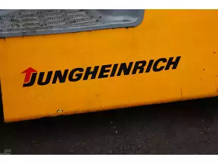 Carretilla elevadora GLP 2016  Jungheinrich TFG 320 (15)