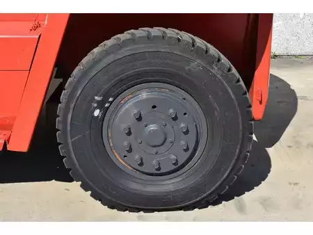 Dieselový VZV 1990  Kalmar DC18-1200 (32)
