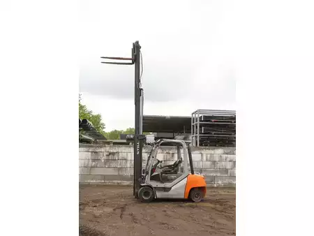 Diesel gaffeltruck 2019  Still RX70-35 (29)