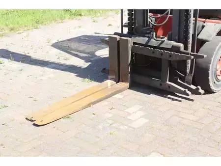 Dízel targoncák 1990  Linde H20D (10)