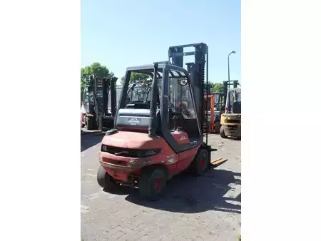 Dízel targoncák 1990  Linde H20D (6)