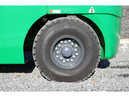 Empilhador diesel 2024  Yanmar FD30 (13)