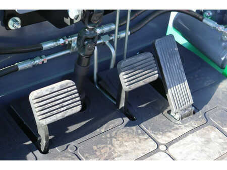 Empilhador diesel 2024  Yanmar FD30 (19)