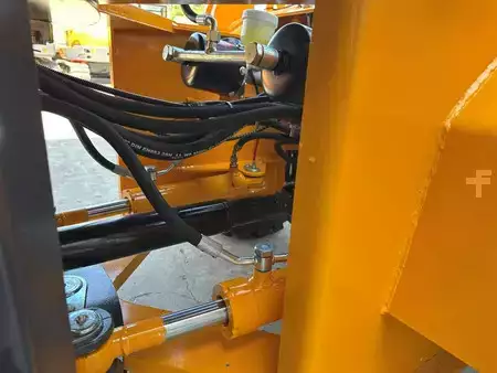 Empilhador todo-terreno 2026  Captok CK35 (22)
