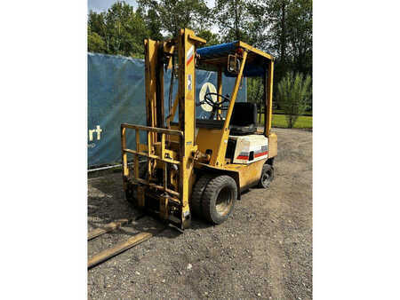 Chariot élévateur diesel - Komatsu F15D (5)