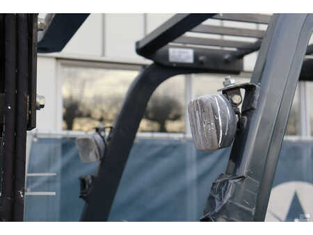 Carrelli elettrici 4 ruote 2008  Nissan G1N1L18Q (17)