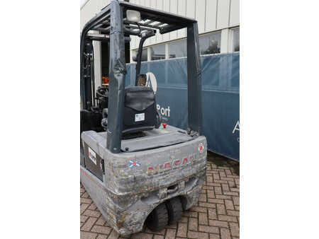 Carrelli elettrici 4 ruote 2008  Nissan G1N1L18Q (19)