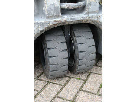 Carrelli elettrici 4 ruote 2008  Nissan G1N1L18Q (22)