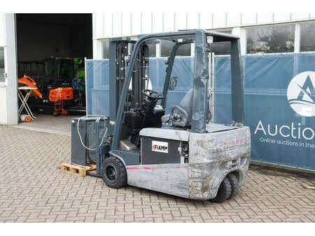 Carrelli elettrici 4 ruote 2008  Nissan G1N1L18Q (3)