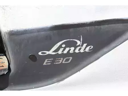 El truck - 4 hjulet 2020  Linde E30HL-01/600 (21)