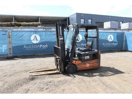 El truck - 4 hjulet 2011  Doosan B15T-5 (1)