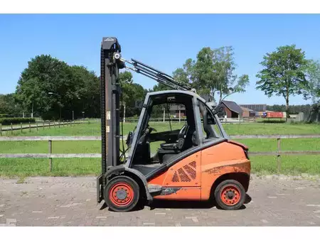 Dízel targoncák 2017  Linde H50D-02 (2)