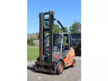 Dízel targoncák 2017  Linde H50D-02 (9)