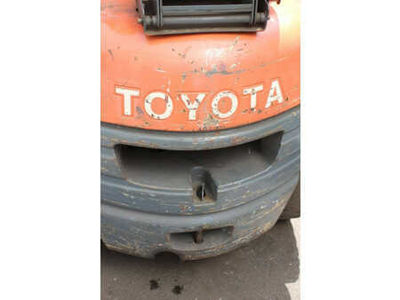 Gasoltruck 1996  Toyota 02-6FGF30 (17)