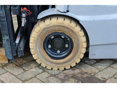 Eléctrico - 4 rodas 2019  Still RX50-16 (16)