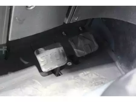 Elektrisk- 4 hjul 2008  Linde E16P-01 (24)