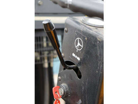 Elektro čtyřkolový VZV 1993  Yale EFG-V 30-600 DZ (25)