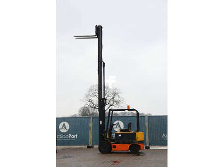 Elektro čtyřkolový VZV 1993  Yale EFG-V 30-600 DZ (39)