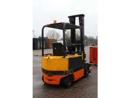 Elektro čtyřkolový VZV 1993  Yale EFG-V 30-600 DZ (6)