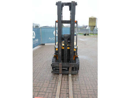 Elektro čtyřkolový VZV 1993  Yale EFG-V 30-600 DZ (8)