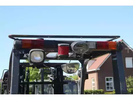 LPG heftrucks 2016  Toyota 02-8FGJF35 (17)
