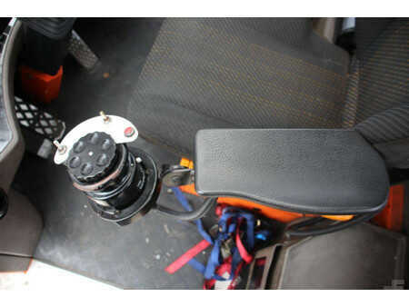 Konténerszállítók 2001  Svetruck 1060-30 (39)