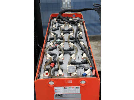 Reach Trucks 2017  Linde R14B-01 (25)