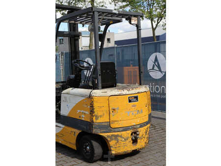 Elektro 4 Rad 2000  TCM FB25-6 (17)