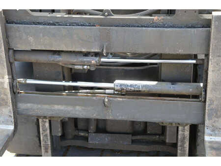 Elektro 4 Rad 2000  TCM FB25-6 (39)