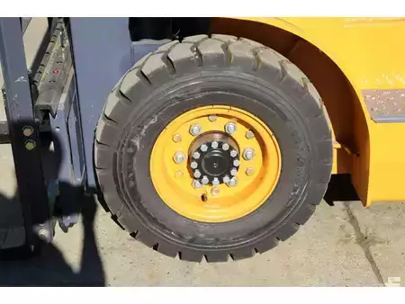 Carrelli elevatori diesel 2026  Huahe HH25Z (13)