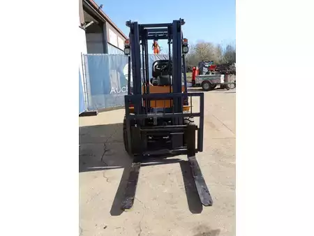 Carrelli elevatori diesel 2026  Huahe HH25Z (8)