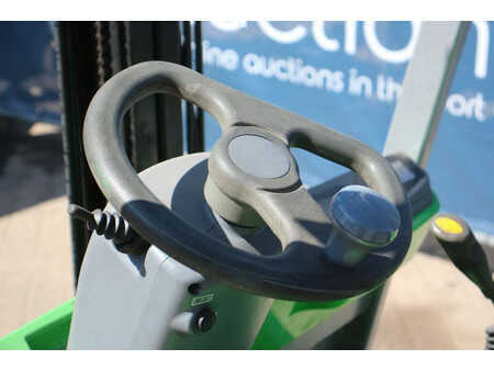 Eléctrica de 4 ruedas - Cesab  (19)