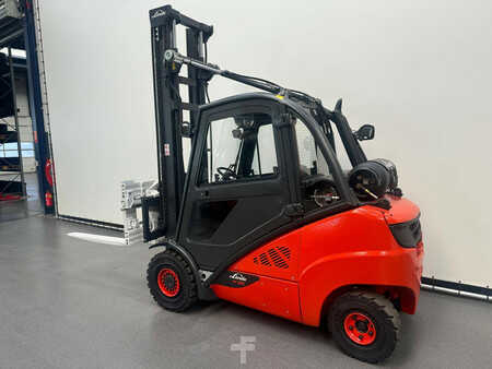 Carretilla elevadora GLP 2016  Linde H35-T02 (3)