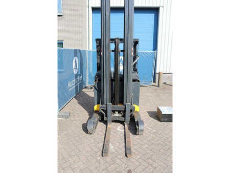 Skjutstativtruck 2008  OM RT0025/RX14ac (7)