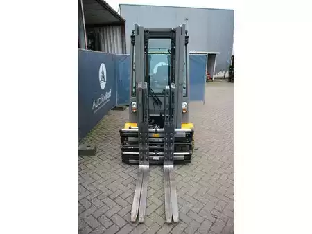 Eléctrica de 4 ruedas 2017  Jungheinrich EFG S30 (7)