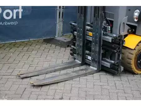 Eléctrica de 4 ruedas 2017  Jungheinrich EFG S30 (9)
