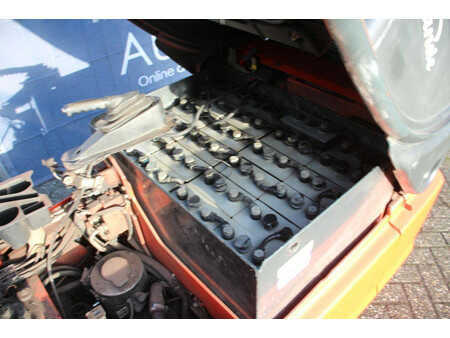 Eléctrico - 4 rodas 2001  Linde E16-02 (19)