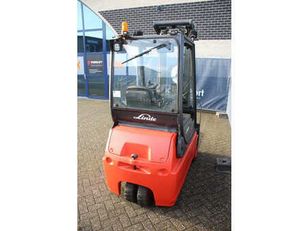 Eléctrico - 4 rodas 2001  Linde E16-02 (5)